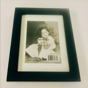 New Saratoga Wood Picture Frame made in Thsiland